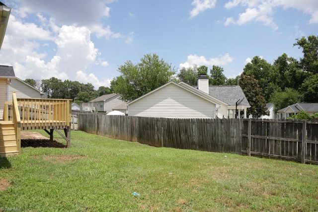 2109 Carlisle Way, High Point, NC 27265
