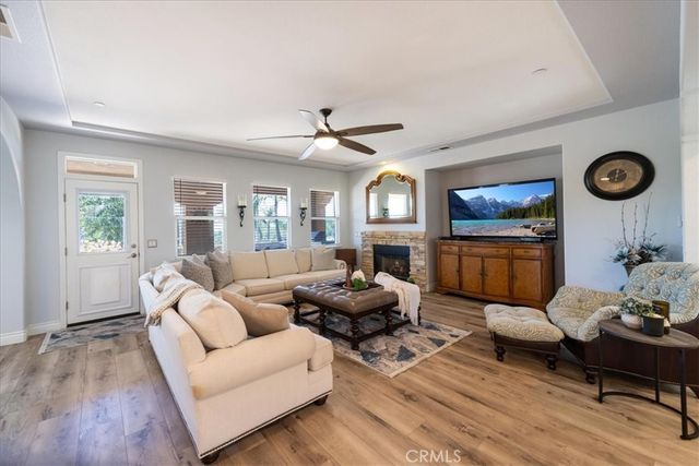 1943 James Gaynor, Fallbrook, CA 92028
