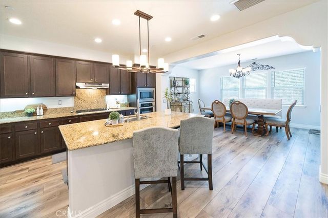 1943 James Gaynor, Fallbrook, CA 92028