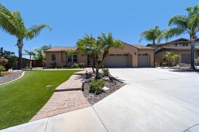 1943 James Gaynor, Fallbrook, CA 92028
