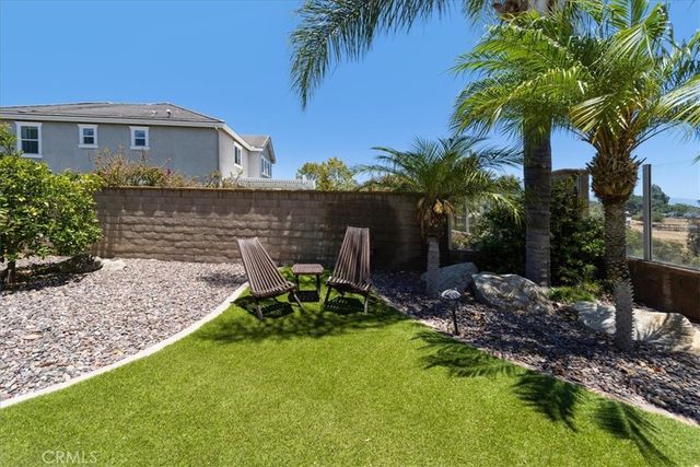 1943 James Gaynor, Fallbrook, CA 92028