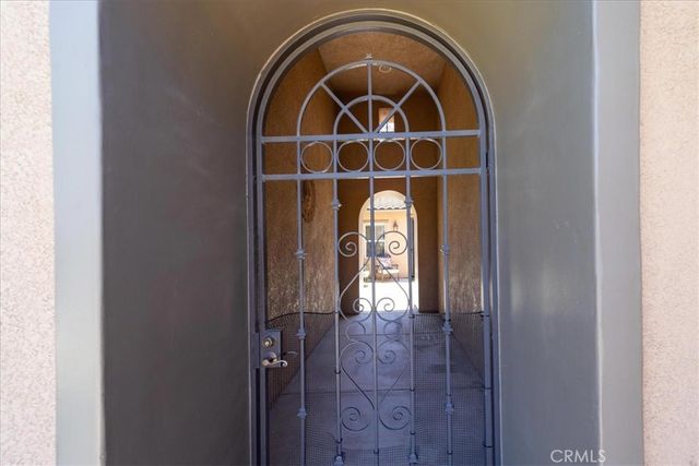 1943 James Gaynor, Fallbrook, CA 92028