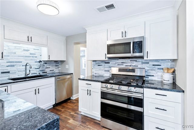 141 Ross Street Extension, Auburn, NY 13021