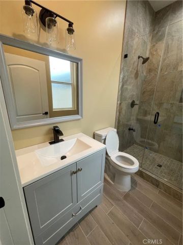 18815 Hart Street, Reseda, CA 91335