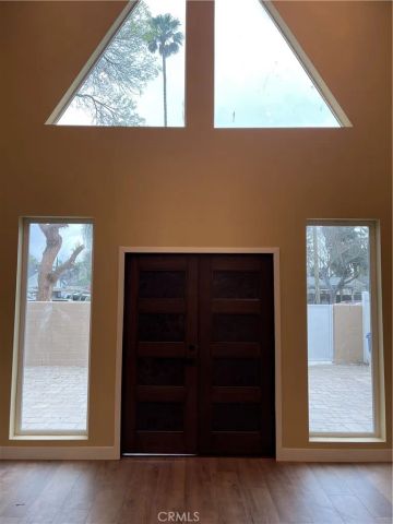 18815 Hart Street, Reseda, CA 91335