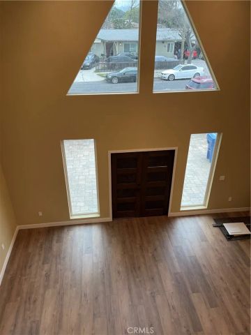 18815 Hart Street, Reseda, CA 91335