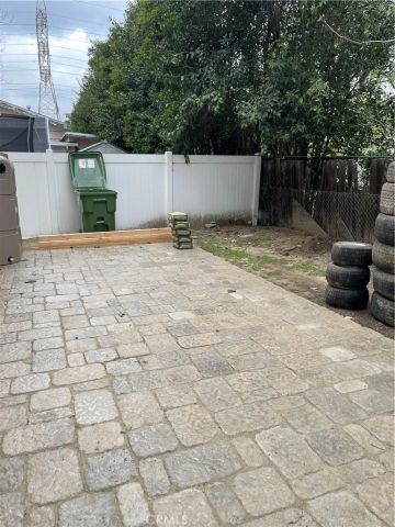 18815 Hart Street, Reseda, CA 91335