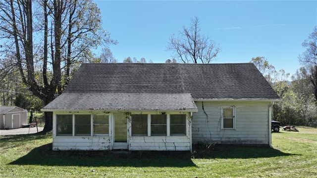 179 Glenn Carlton Road, Boomer, NC 28606