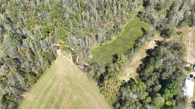 179 Glenn Carlton Road, Boomer, NC 28606