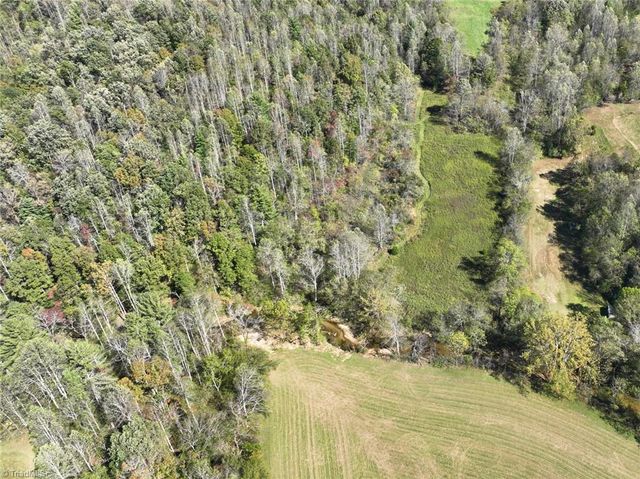 179 Glenn Carlton Road, Boomer, NC 28606