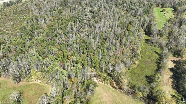 179 Glenn Carlton Road, Boomer, NC 28606