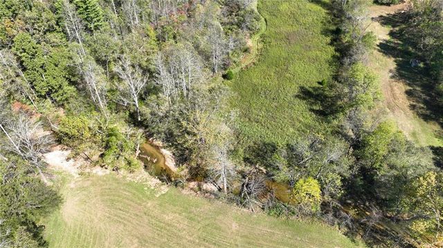 179 Glenn Carlton Road, Boomer, NC 28606