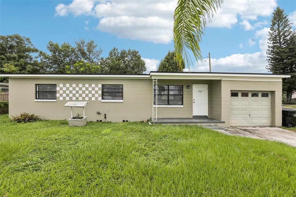 702 S SOLANDRA DRIVE, Orlando, FL 32807