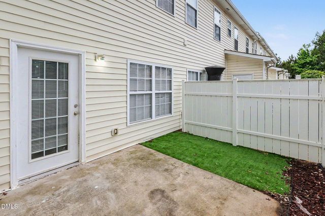 1800 Eagle Beach Court, Raleigh, NC 27610