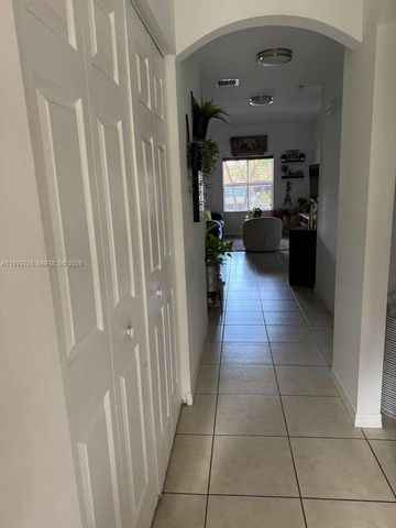 1083 SW 143 Avenue 1206, Pembroke Pines, FL 33027