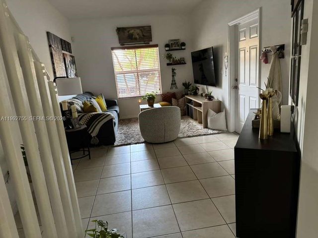 1083 SW 143 Avenue 1206, Pembroke Pines, FL 33027