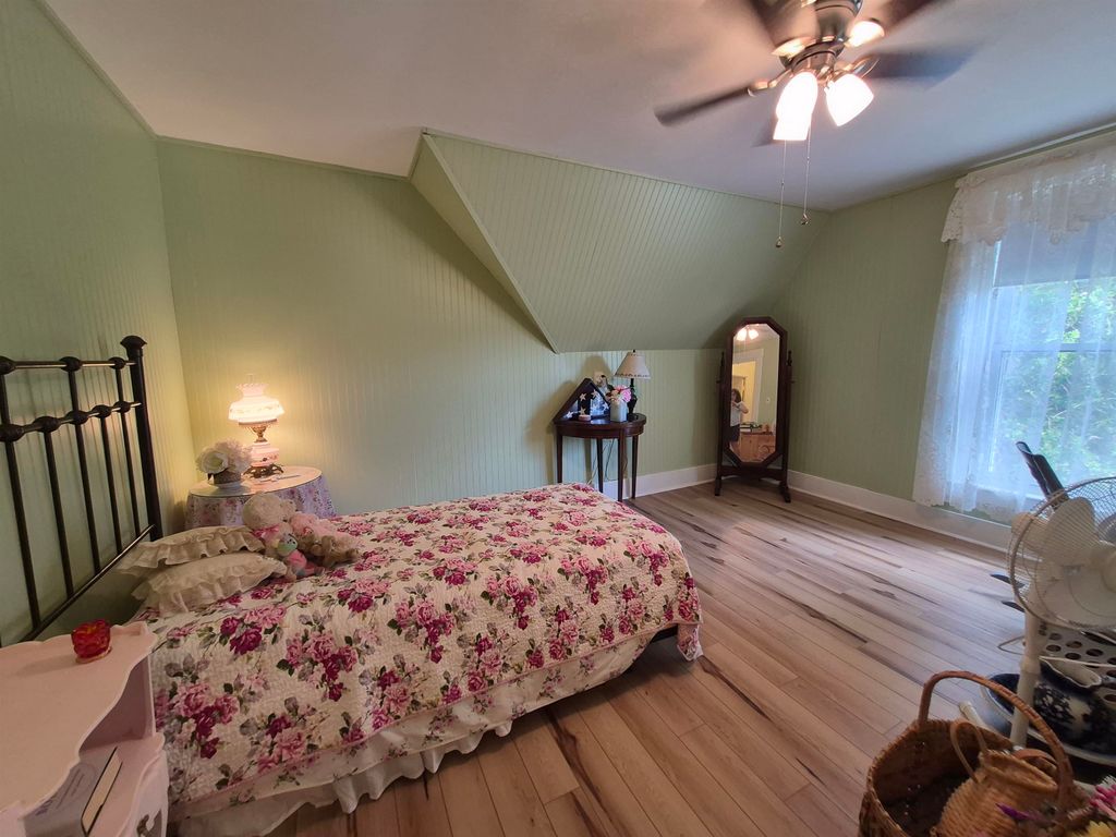 Image 11 of property listing at 48 Middle Street, Lancaster, NH 03584