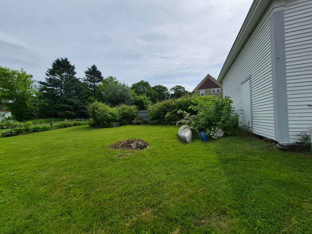 Image 5 of property listing at 48 Middle Street, Lancaster, NH 03584