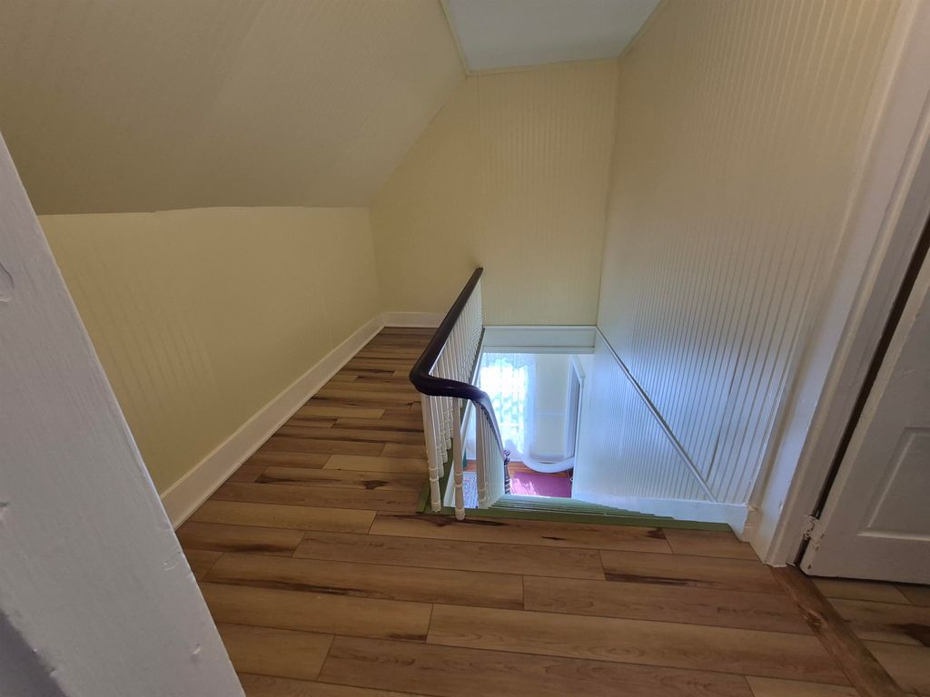 Image 9 of property listing at 48 Middle Street, Lancaster, NH 03584