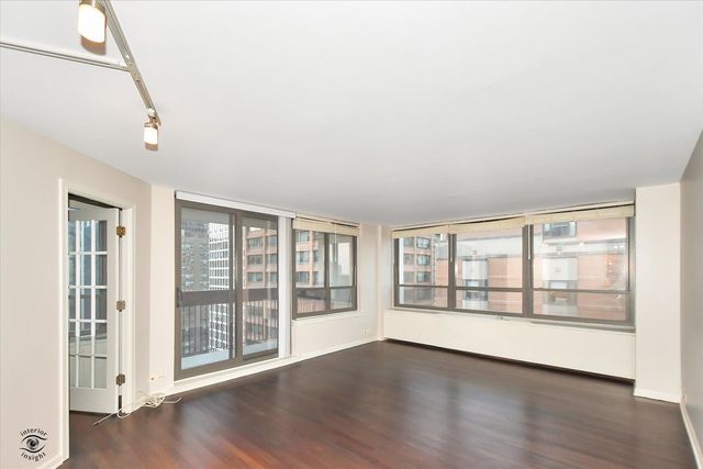 222 E Pearson Street 2101, Chicago, IL 60611