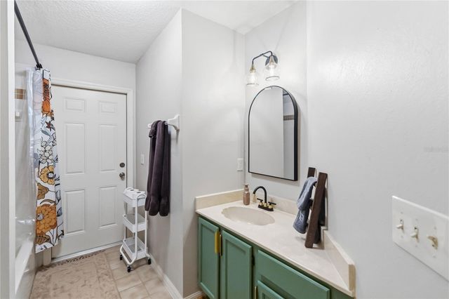 2043 SAWGRASS DRIVE, Apopka, FL 32712