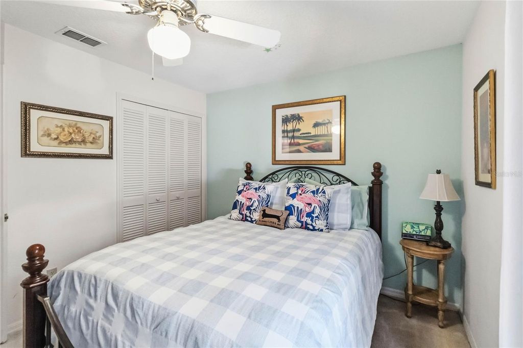 Image 21 of property listing at 2043 SAWGRASS DRIVE, Apopka, FL 32712