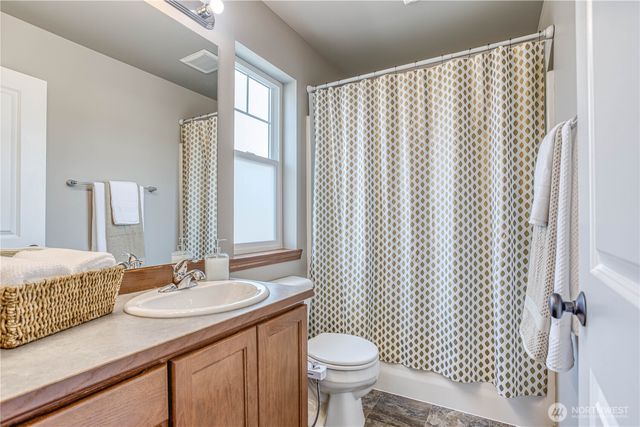 2202 Maryhill Street SE, East Wenatchee, WA 98802