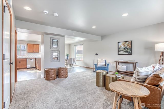 2202 Maryhill Street SE, East Wenatchee, WA 98802