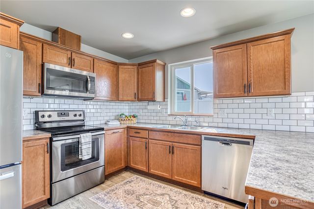 2202 Maryhill Street SE, East Wenatchee, WA 98802