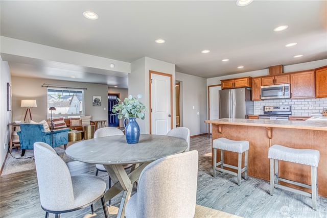 2202 Maryhill Street SE, East Wenatchee, WA 98802