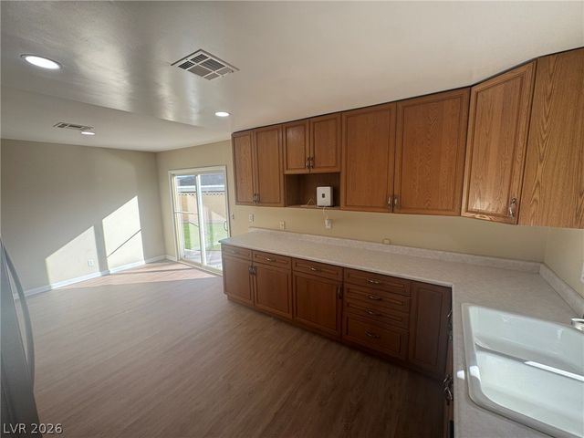 4171 Victoria Street, Las Vegas, NV 89121