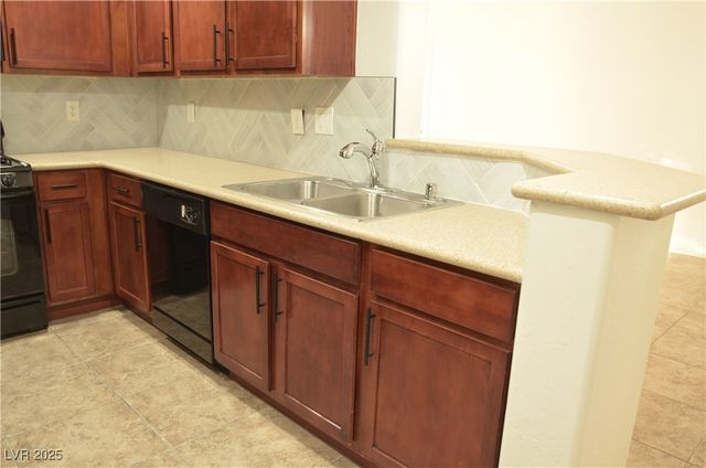 6868 Sky Pointe Drive 1107, Las Vegas, NV 89131