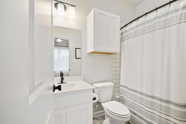 124 Patrick Herndon DR, Bastrop, TX 78602