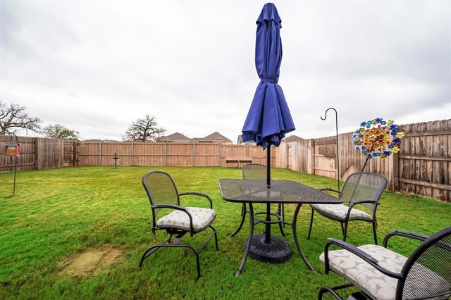 124 Patrick Herndon DR, Bastrop, TX 78602