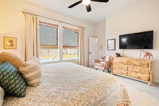 124 Patrick Herndon DR, Bastrop, TX 78602