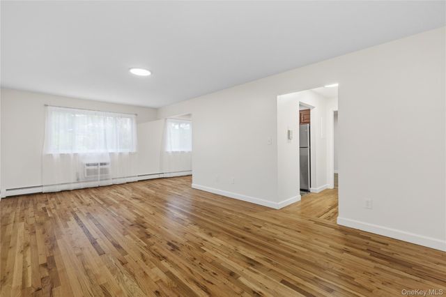 2 Woods End Circle L, Peekskill, NY 10566