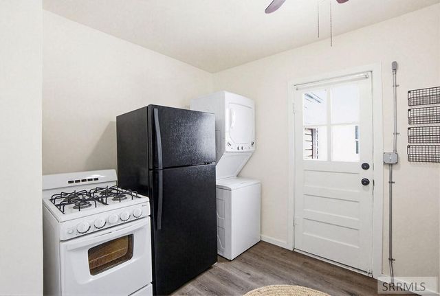 821 E 10th Street, Idaho Falls, ID 83401