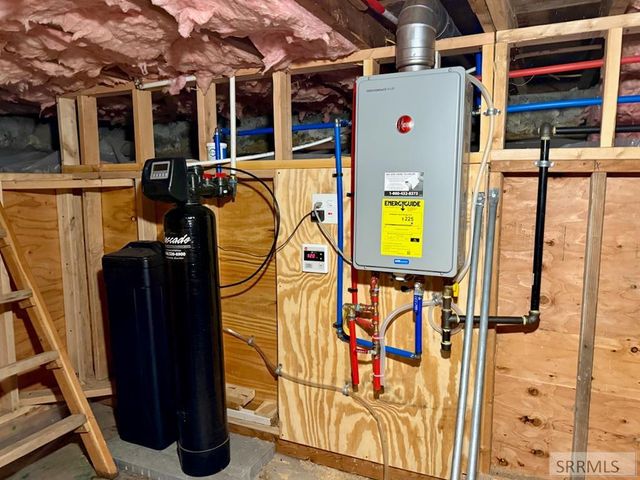 821 E 10th Street, Idaho Falls, ID 83401