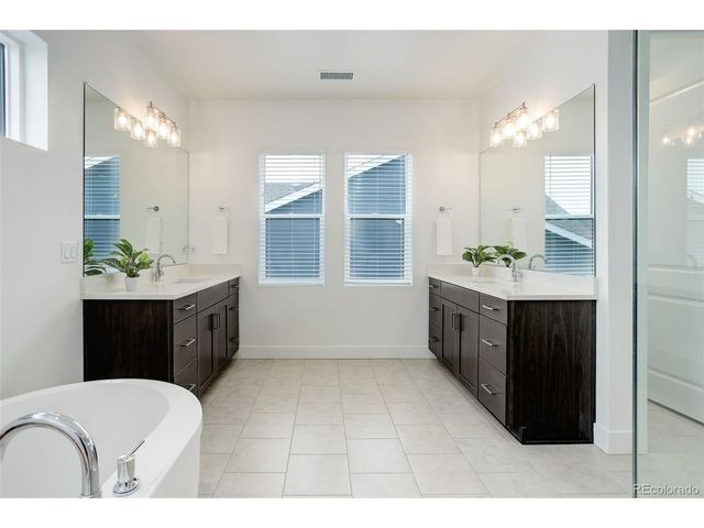 39405 Stockton Cir, Elizabeth, CO 80107