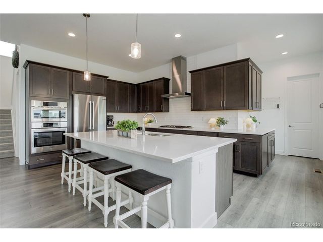 39405 Stockton Cir, Elizabeth, CO 80107