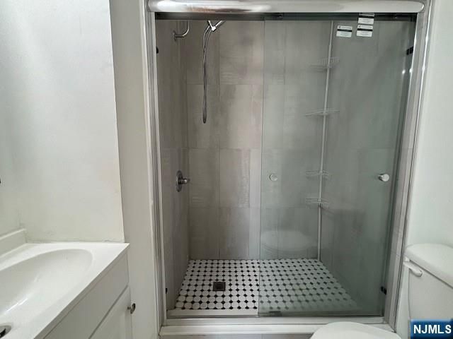 166 Morningside Lane, Palisades Park, NJ 07650
