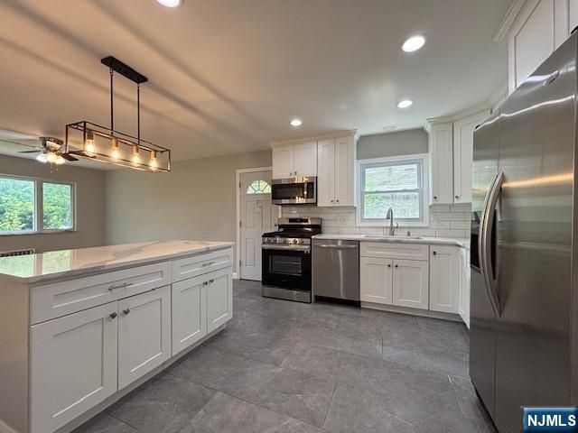 166 Morningside Lane, Palisades Park, NJ 07650