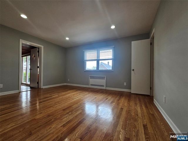 166 Morningside Lane, Palisades Park, NJ 07650