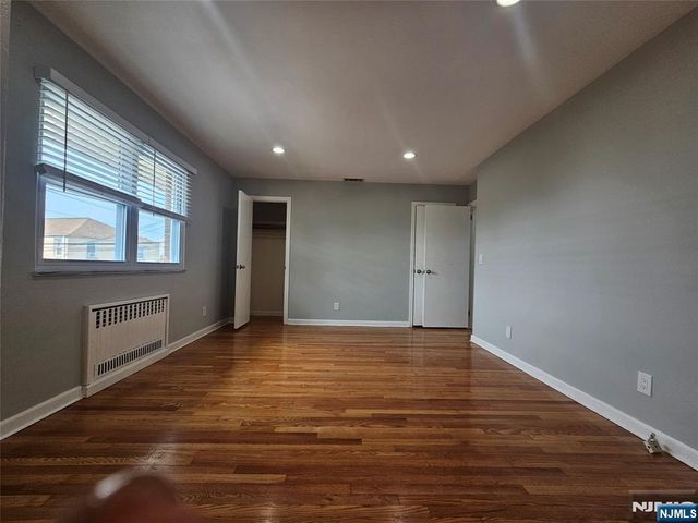 166 Morningside Lane, Palisades Park, NJ 07650