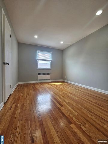 166 Morningside Lane, Palisades Park, NJ 07650