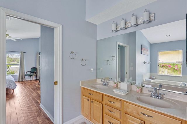 18821 MAISONS DRIVE, Lutz, FL 33558