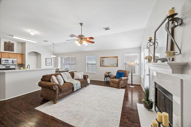 21583 Kings Bend Drive, Kingwood, TX 77339