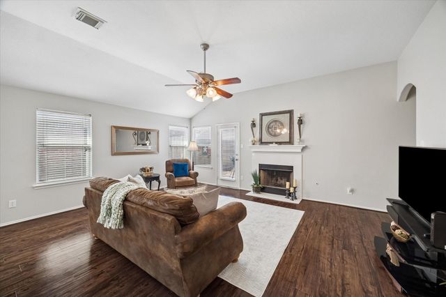 21583 Kings Bend Drive, Kingwood, TX 77339