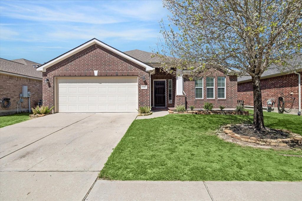 21583 Kings Bend Drive, Kingwood, TX 77339
