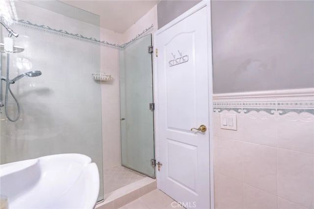333 W Wistaria Avenue, Arcadia, CA 91007